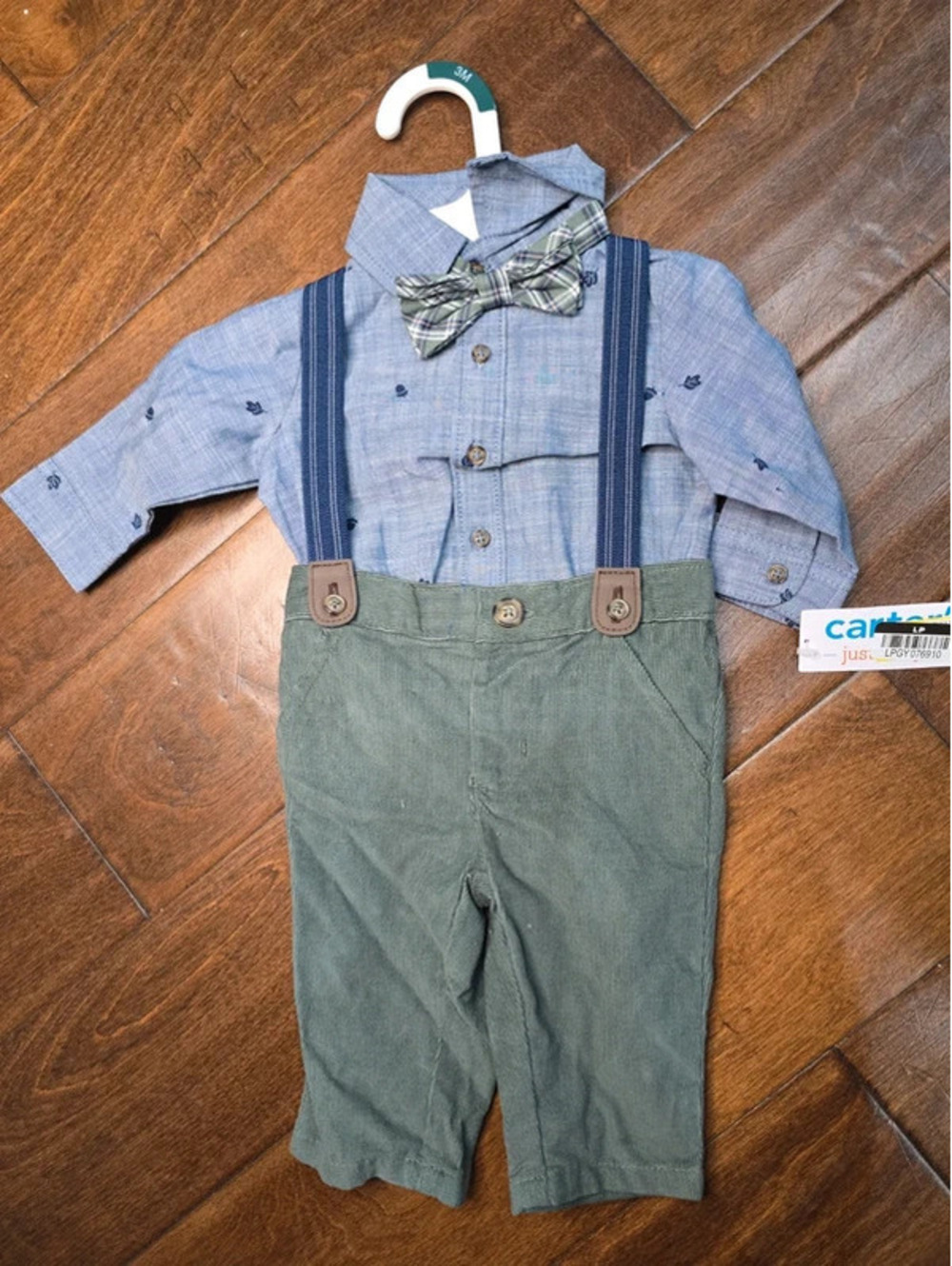 3m brand new outfit set from carter's item, 370G5